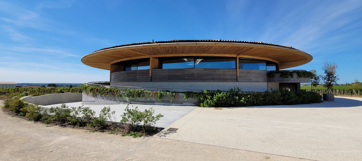 Le Dme - Chai contemporain- Architecture: Sir Norman Foster - Achvement 2021