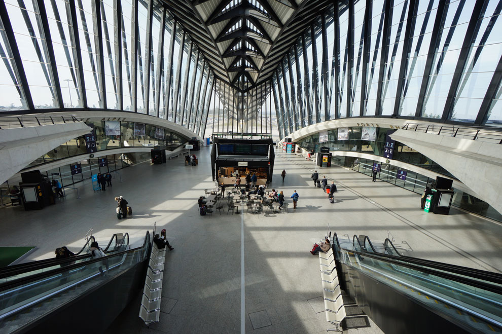 Gare TGV de Lyon-Satolas / Architecte: Santiago Calatrava