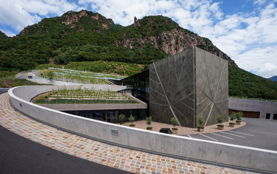 Cave vinicole (cantina) - Bolzano - Italie / Kellerei bozen