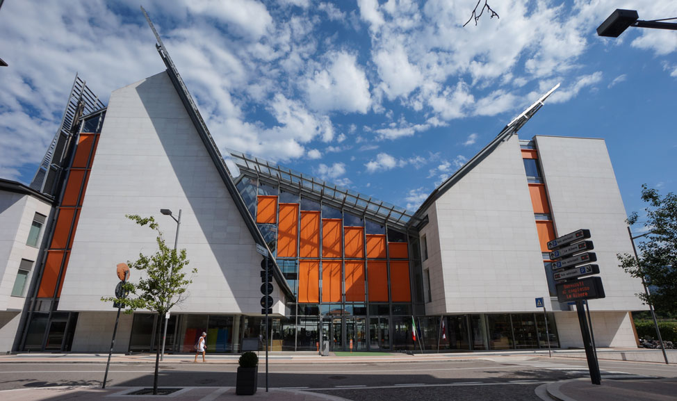 Trento/MUSE -Muse des sciences (museo delle scienze) -  Inaugur le 27 juillet 2013 - Architecture: Renzo Piano